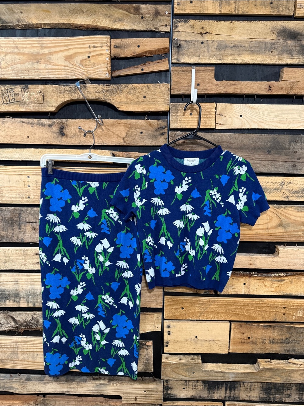Kate Spade New York x Target Mixed Floral Short Sleeve Sweater & Skirt Set Small